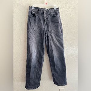 Black universal thread jeans